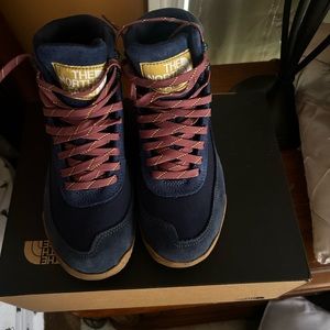 The North Face Women‘a Back To Berkeley III boot. Brand new. Size 7.5